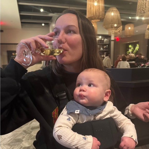 Meet your Posher, Kimberly - Picture 2 of 6